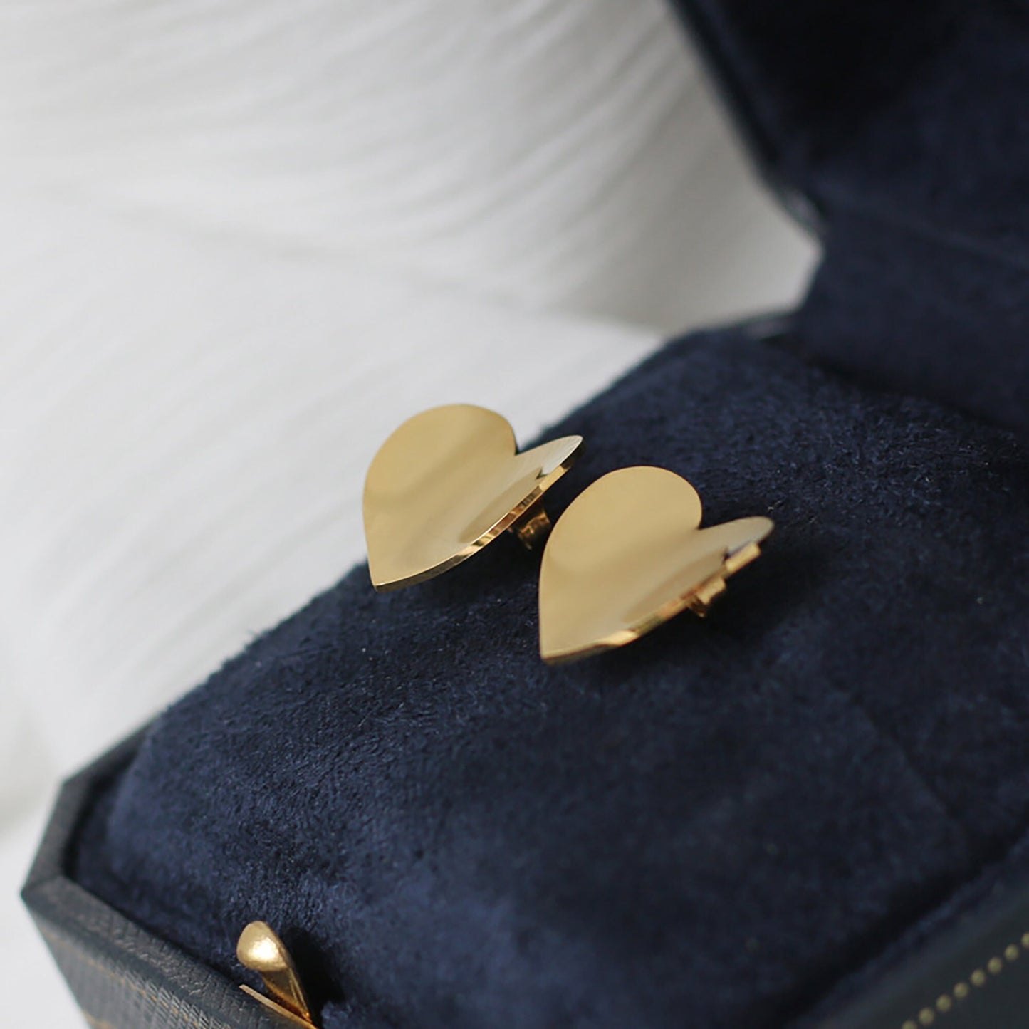 Titanium Curved Heart Stud Earrings, Non Tarnish Earrings, Implant Grade Titanium Waterproof Earrings, Vintage Style Earrings, Minimal