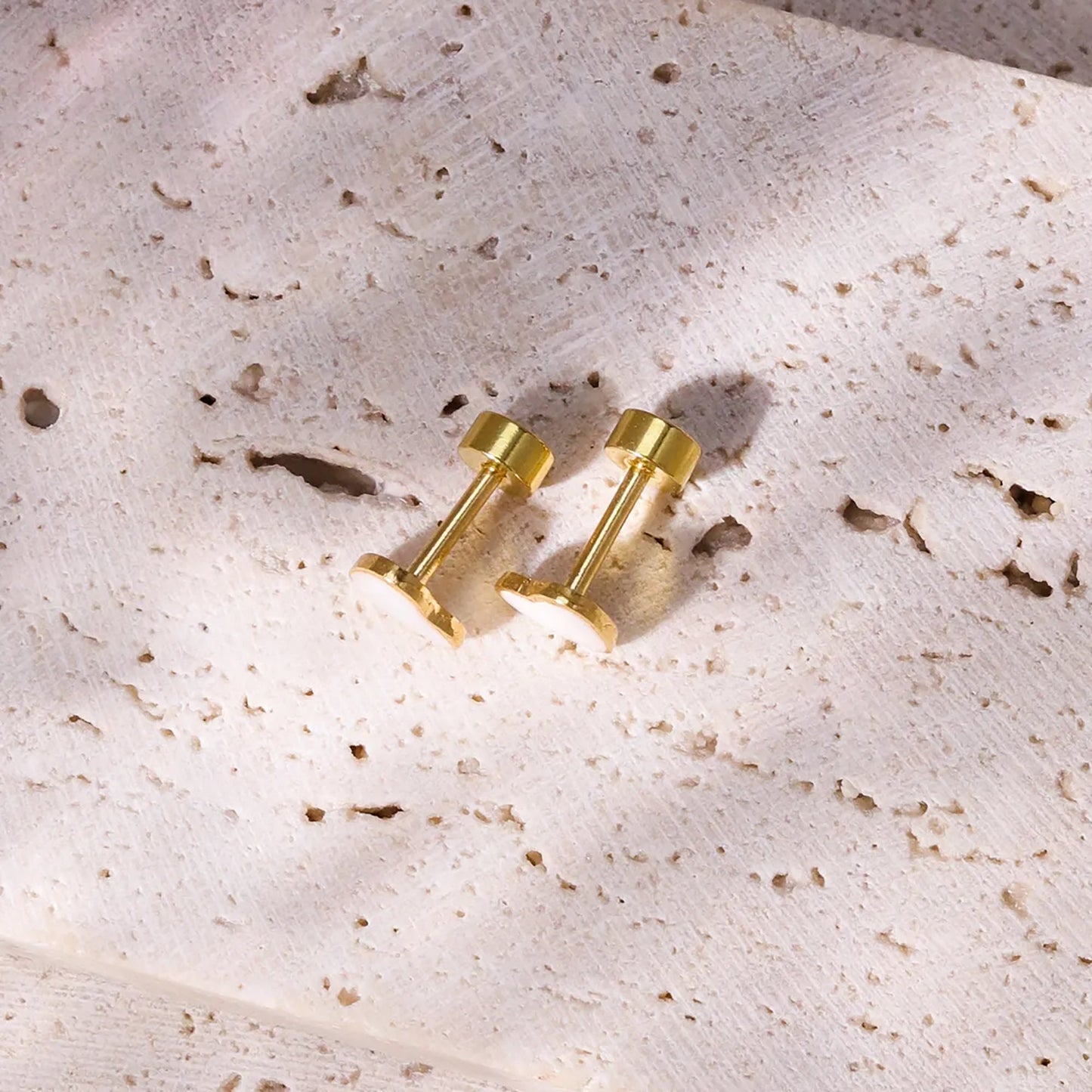 Titanium Heart Stud Earrings, Non Tarnish Earrings, Implant Grade Titanium Waterproof Earrings, Vintage Style Earrings, Minimal Earrings