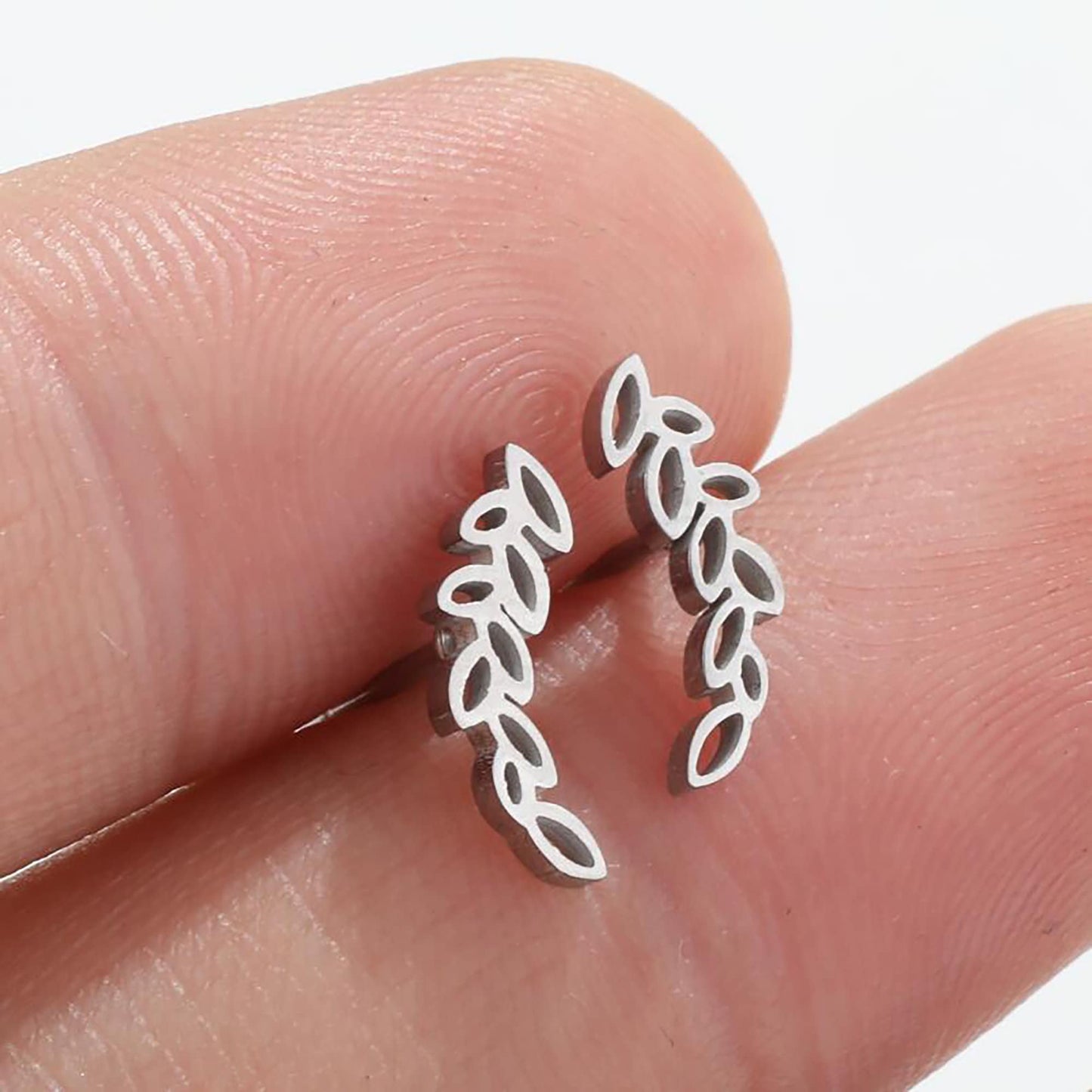 Titanium Leaves Stud Earrings, Non Tarnish, stud earring, Hypoallergenic, Implant Grade Waterproof Earrings, Minimal Earrings