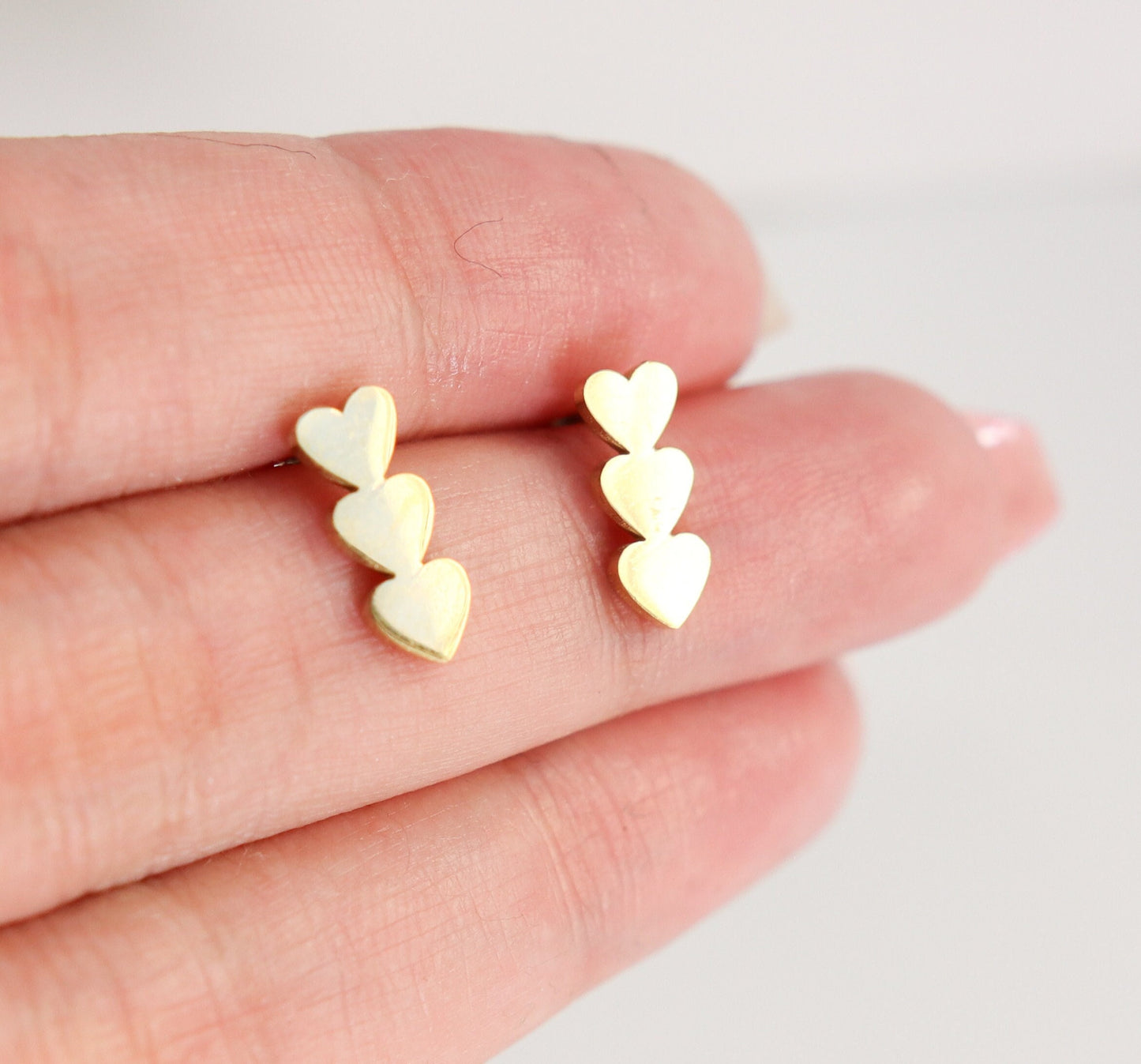 Titanium Hearts Stud Earrings, Non Tarnish Earrings, Implant Grade Titanium Waterproof Earrings, Vintage Style Earrings, Minimal