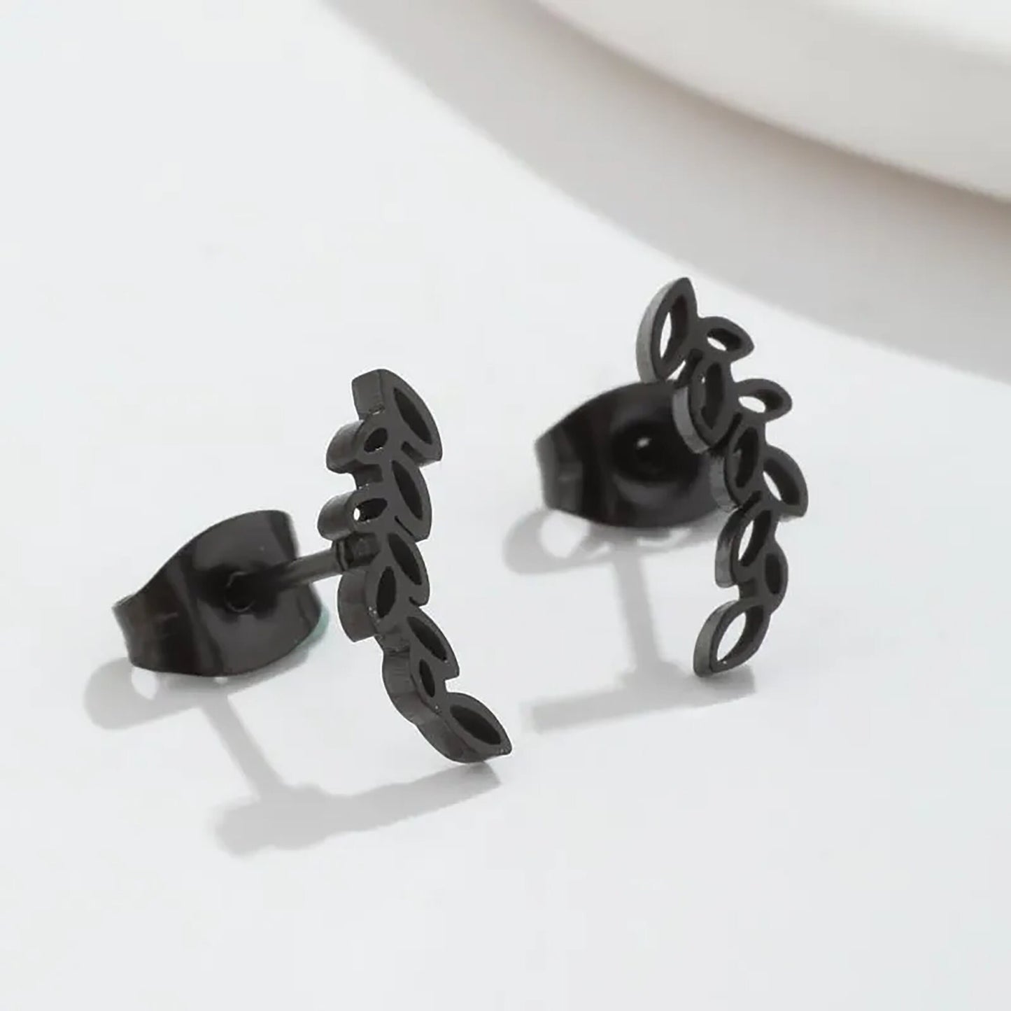 Titanium Leaves Stud Earrings, Non Tarnish, stud earring, Hypoallergenic, Implant Grade Waterproof Earrings, Minimal Earrings
