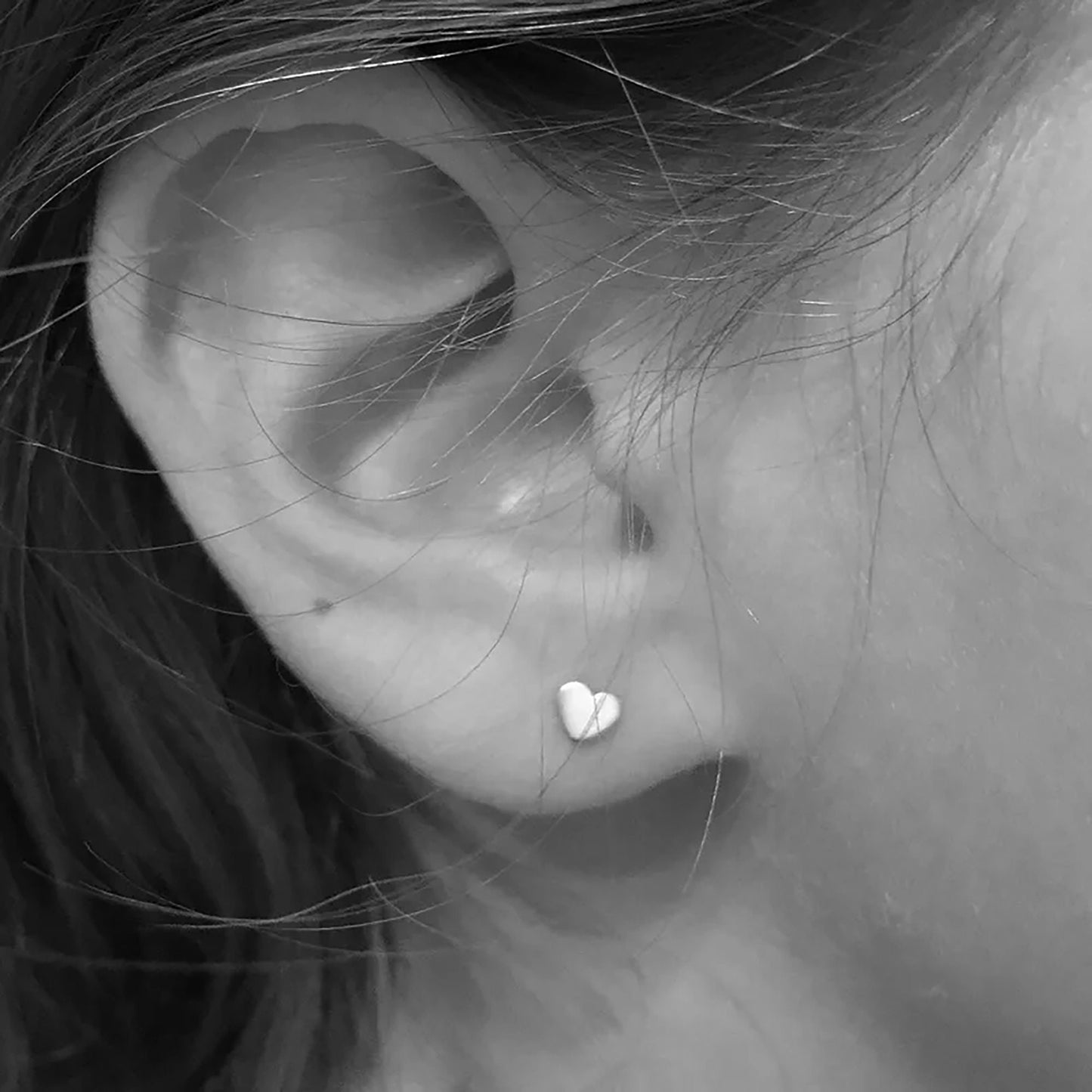 Titanium Heart Tiny Stud Earrings, Non Tarnish Earrings, Implant Grade Titanium Waterproof Earrings, Vintage Earrings, Minimal Earrings