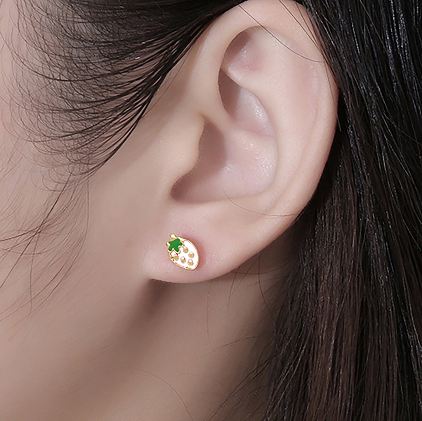 Titanium Stawberry Stud Earrings, Non Tarnish Earrings, Implant Grade Titanium Waterproof Earrings, Vintage Style Earrings, Minimal Earrings