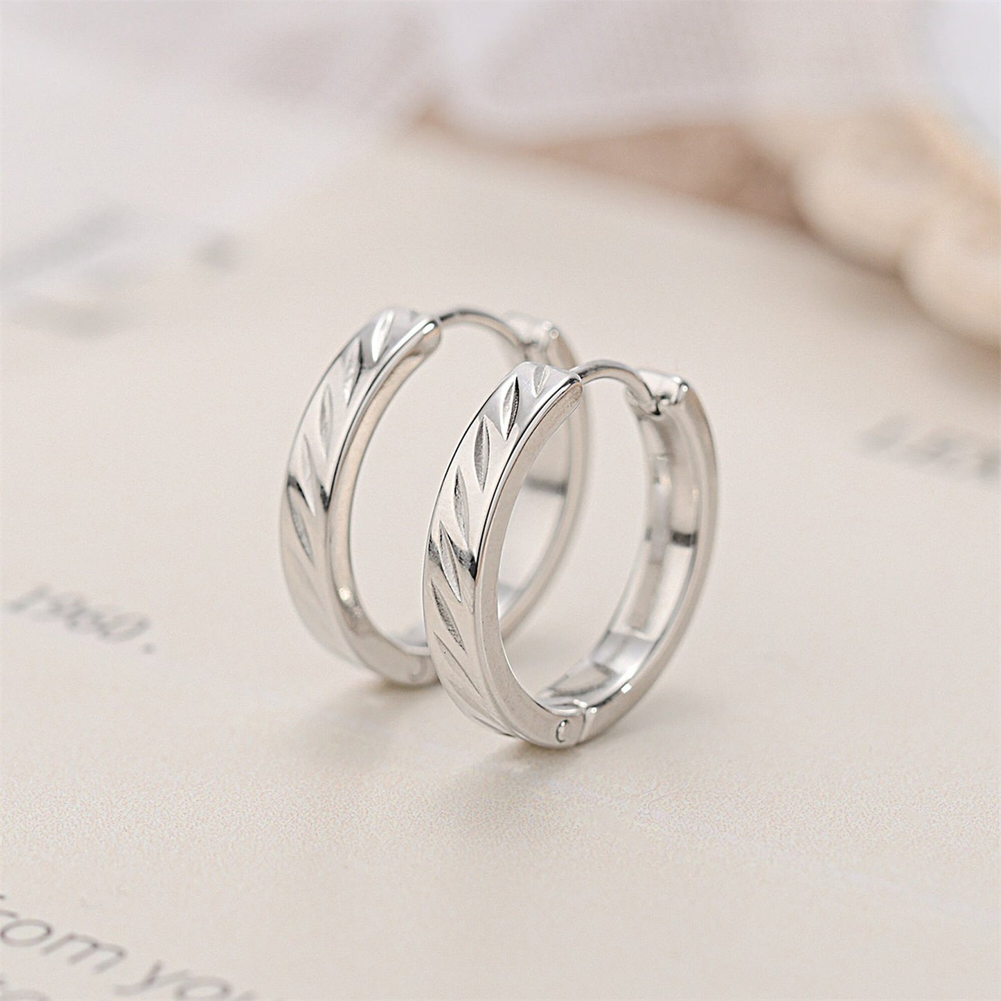 Titanium Leaf Carved Hoop Earrings, Non Tarnish Earrings, Implant Grade Titanium Waterproof Earrings, Vintage Style Earrings, Minimal