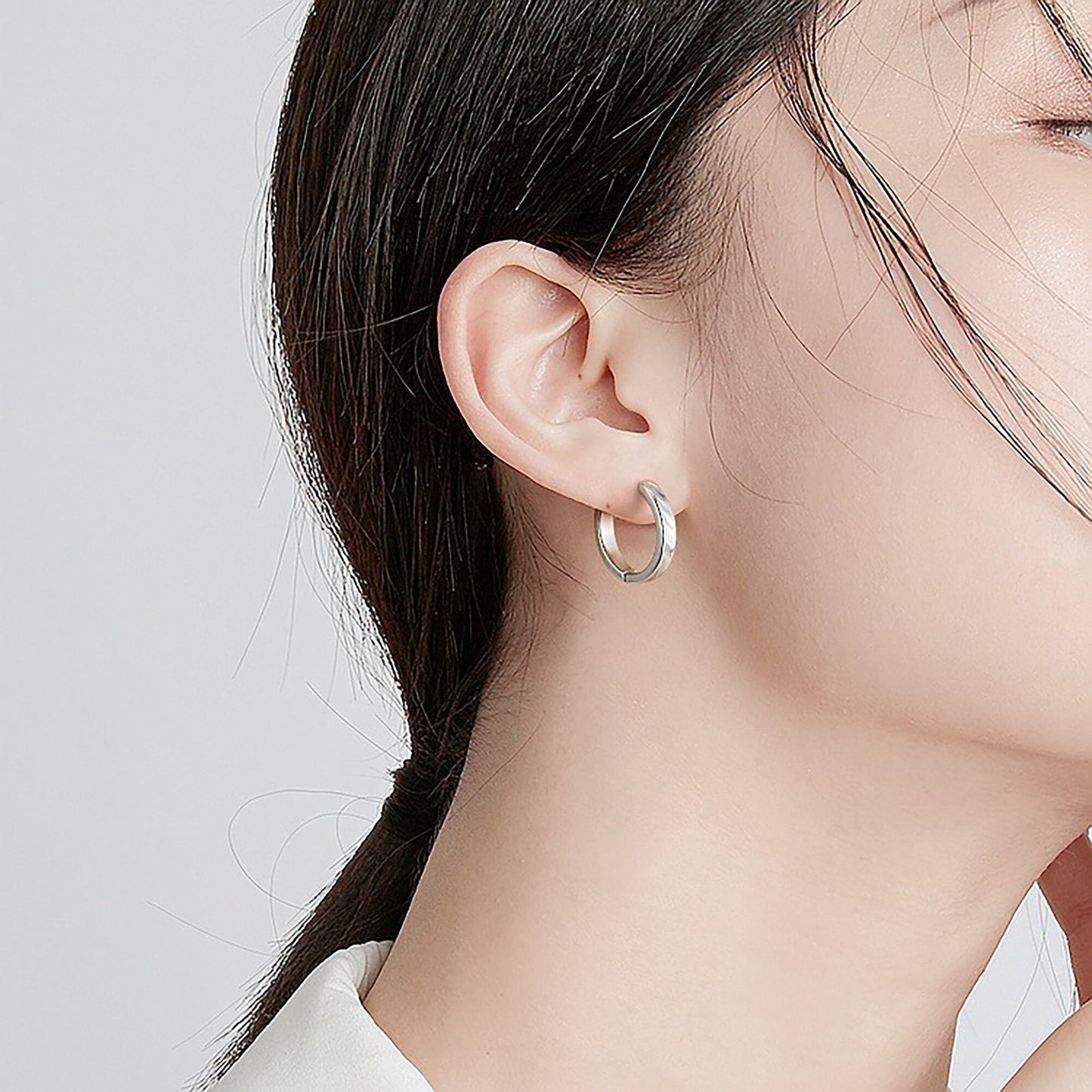 Titanium Leaf Carved Hoop Earrings, Non Tarnish Earrings, Implant Grade Titanium Waterproof Earrings, Vintage Style Earrings, Minimal