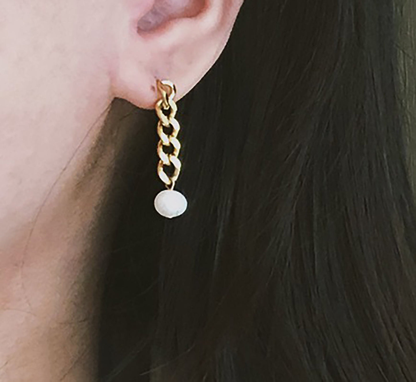Titanium Real Pearl Mismatch Chain Dangle Earrings, Gold Plated, Hypoallergenic, Implant Grade Titanium Waterproof, Vintage Style, Minimal