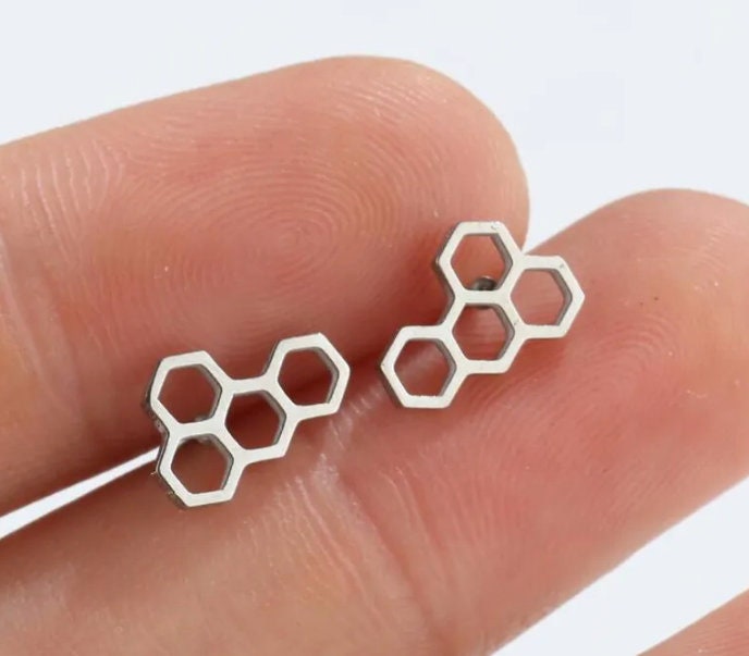 Titanium Honeycomb Stud Earrings, Non Tarnish Earrings, Implant Grade Titanium Waterproof Earrings, Vintage Style Earrings, Minimal Earrings
