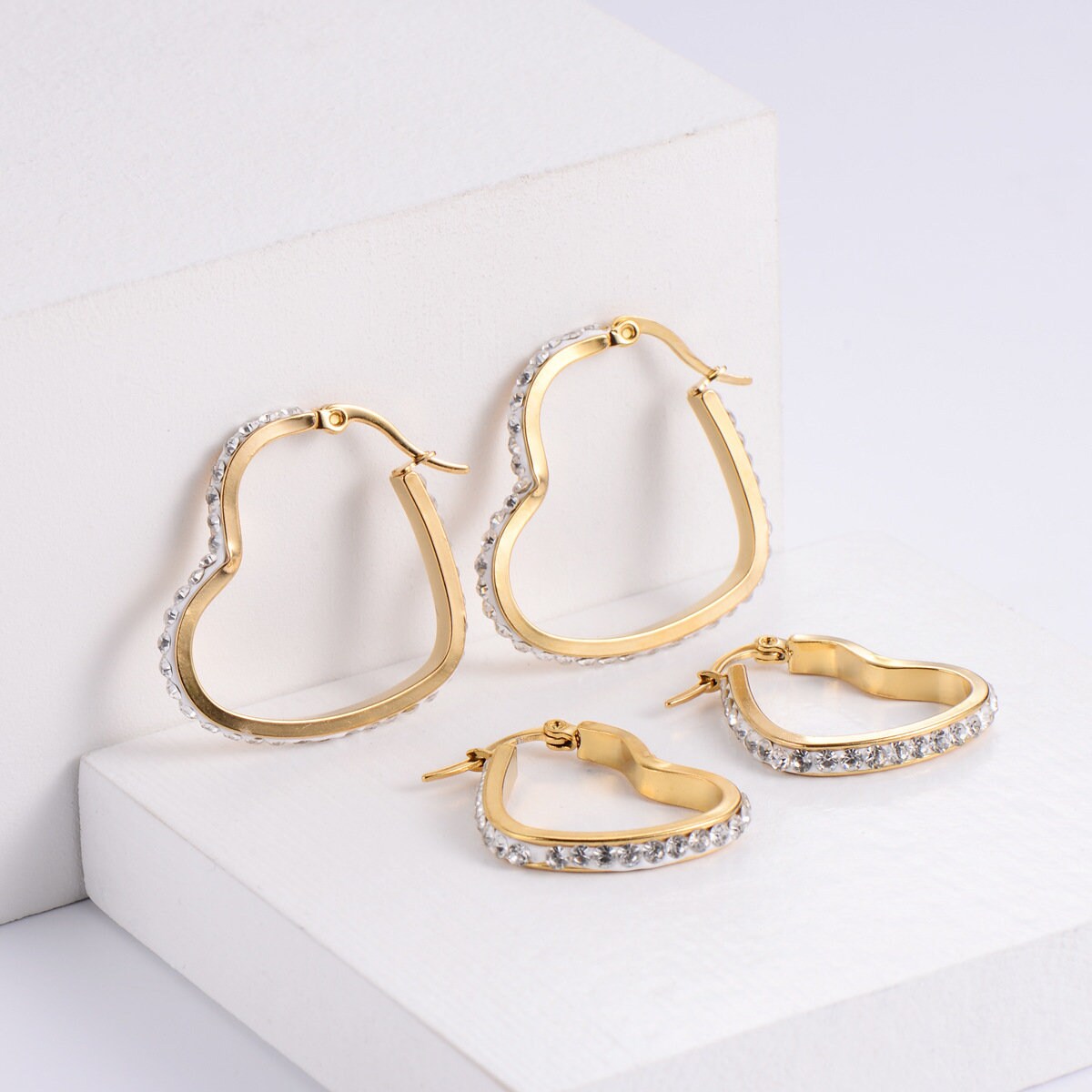 Titanium 3cm Zircon Heart Hoop Earrings, Non Tarnish Earrings, Implant Grade, Waterproof, Vintage Style Earrings, Minimal Earrings