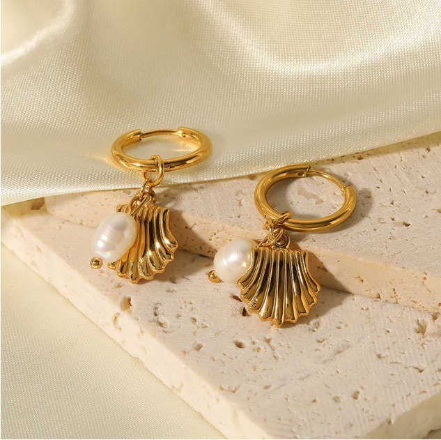 Titanium Pearl Shell 18K Gold Plated Huggies Hoop Earrings, Non Tarnish Earrings, Implant Grade Titanium, Vintage Style, Minimal