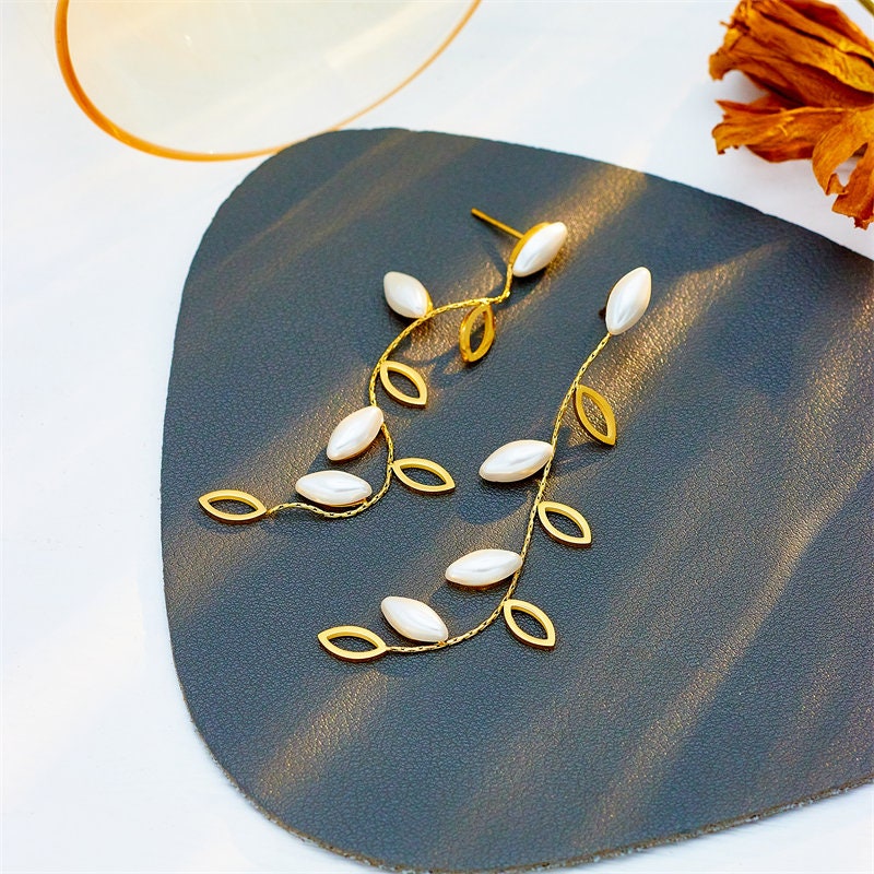 Titanium Leaves Pearl 18K Gold Plated Huggies Hoop Earrings, Non Tarnish Earrings, Implant Grade Titanium Waterproof, Vintage Style, Minimal