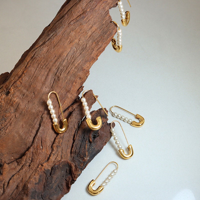 Titanium Pearl Pin Hoop Earrings, Non Tarnish Earrings, Implant Grade, Waterproof, Vintage Style Earrings, Minimal Earrings