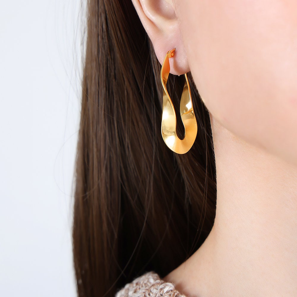 Titanium Twisted Hoop Earrings, 18K gold plated, Non Tarnish Earrings, Implant Grade, Waterproof, Vintage Style, Minimal Earrings