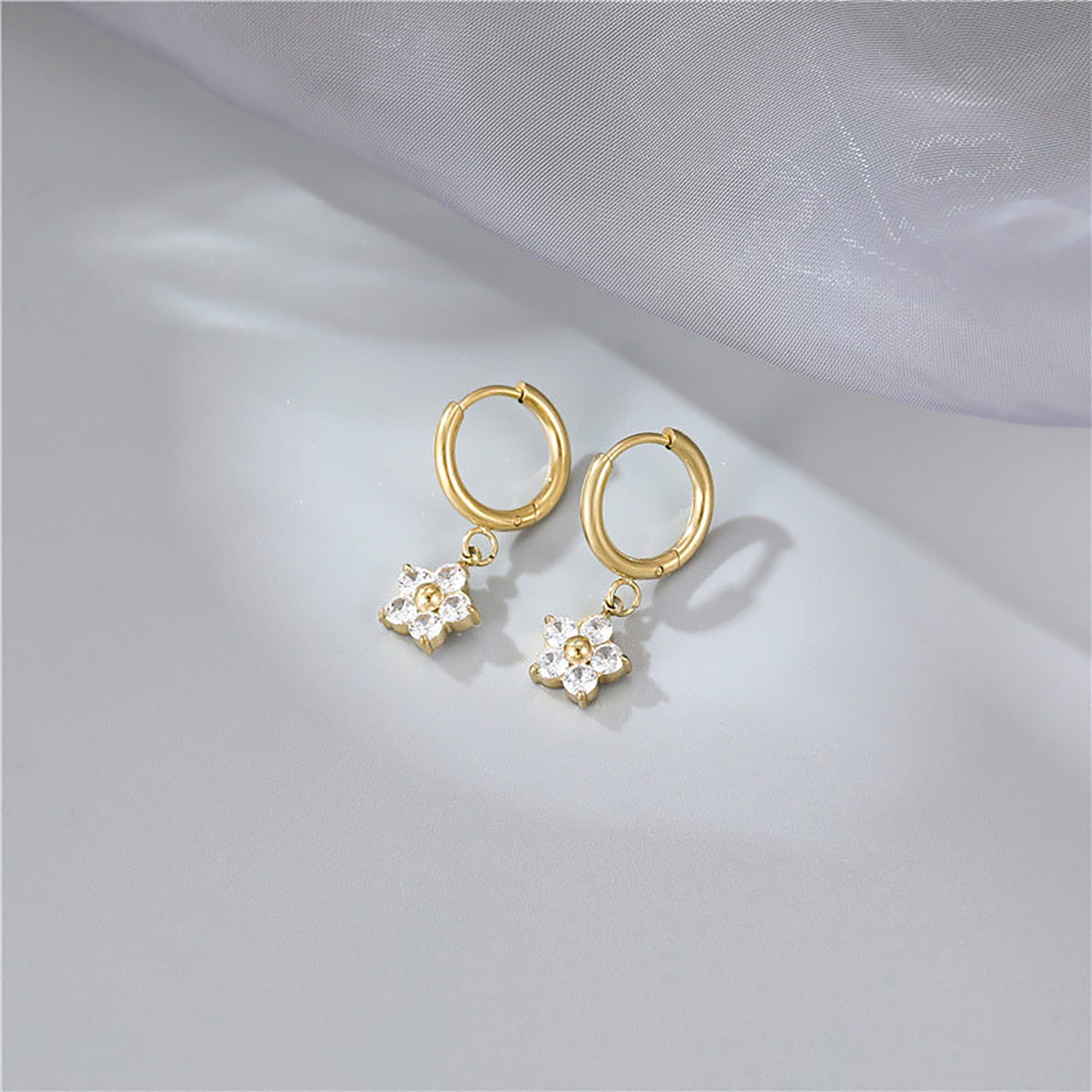 Gold Earrings Designs For Daily Use