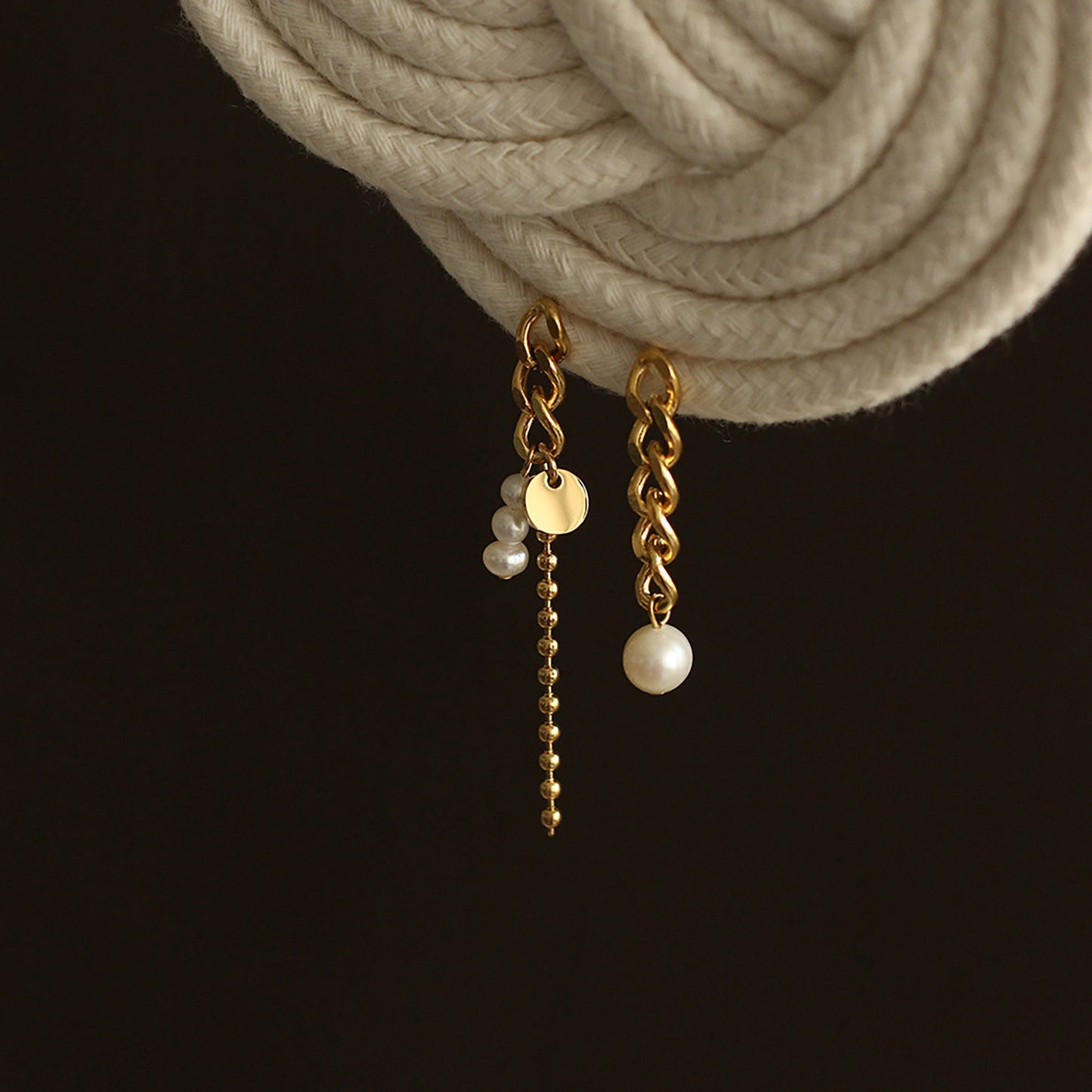 Titanium Real Pearl Mismatch Chain Dangle Earrings, Gold Plated, Hypoallergenic, Implant Grade Titanium Waterproof, Vintage Style, Minimal